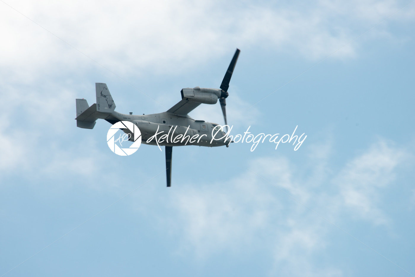ATLANTIC CITY, NJ – AUGUST 17: Marines V-22 Osprey performing at the Annual Atlantic City Air Show on August 17, 2016 - Kelleher Photography Store